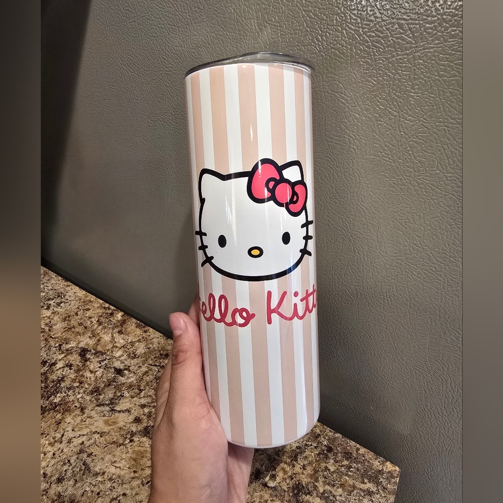 Hello‎ Kitty Tumblr